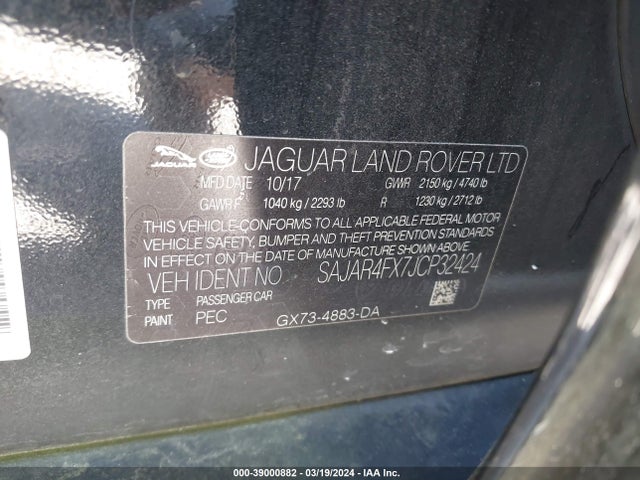 2018 JAGUAR XE SAJAR4FX7JCP32424 Photo 8
