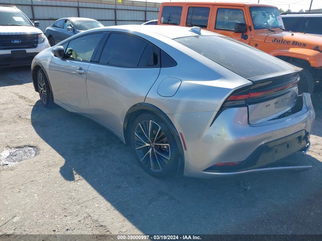 Toyota PRIUS XLE 2023 JTDACAAUXP3001748 Image 3
