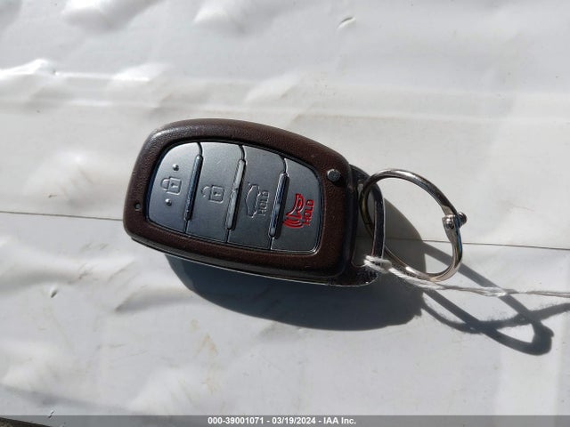 Hyundai SONATA ECO 2015 5NPE24AA4FH155600 Image 11