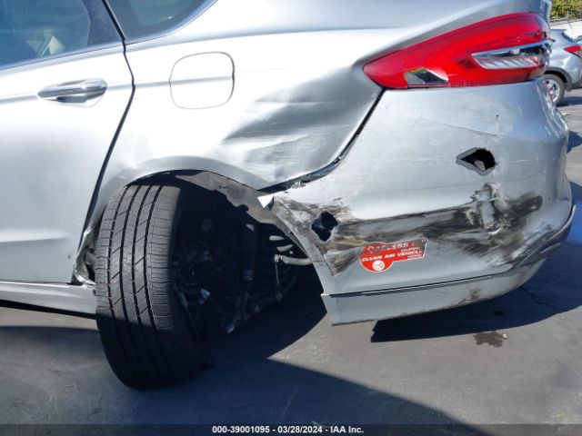 3FA6P0PU4JR131101 Ford Fusion Energi Se Luxury