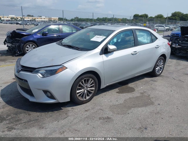 Toyota Corolla Le Plus 2015 2T1BURHE1FC237595 Image 2
