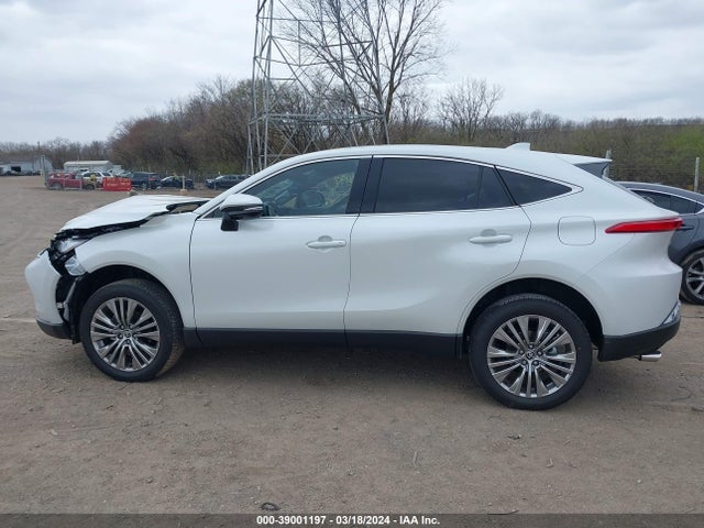 Toyota Venza Limited 2024 JTEAAAAH5RJ160664 Image 14