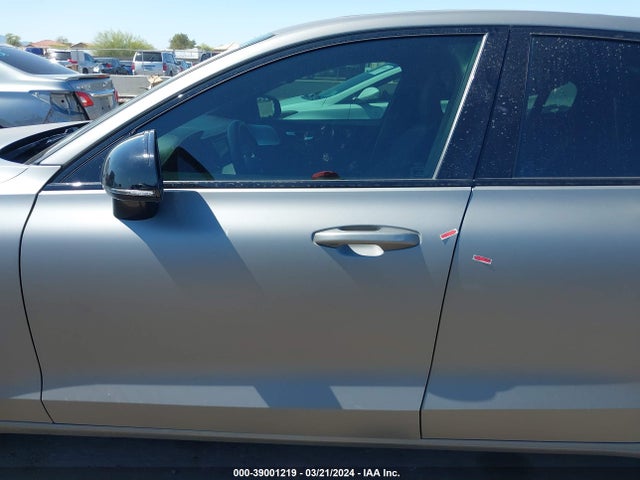 7JRBR0FM5LG048390 Volvo S60 Hybrid T8 R-design