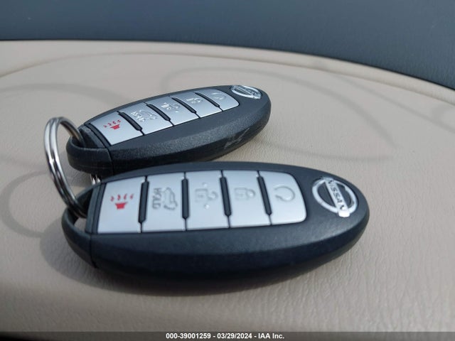 Nissan Pathfinder Platinum 2016 5N1AR2MM6GC625333 Image 11