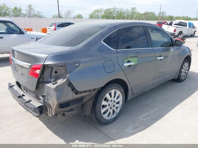 Nissan SENTRA S 2018 3N1AB7AP8JY320468 Image 4
