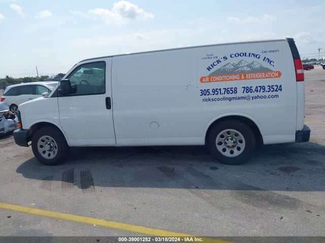 Chevrolet Express 1500 Work Van 2014 1GCSGAFX1E1147900 Image 14