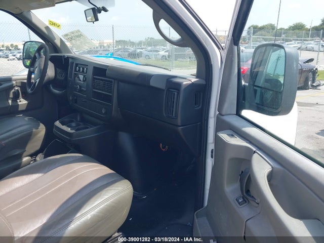Chevrolet Express 1500 Work Van 2014 1GCSGAFX1E1147900 Image 5