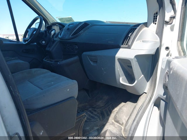 Ford Transit-250 2016 1FTYR2CM1GKB17006 Image 5