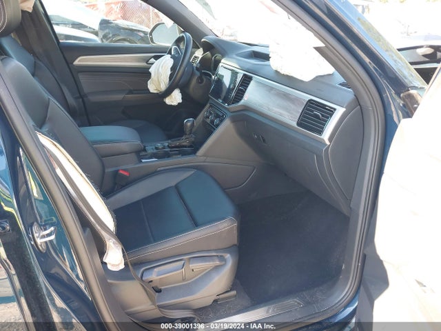 1V2HE2CA7NC228988 Volkswagen Atlas Cross Sport 3.6l V6 Se W/technology