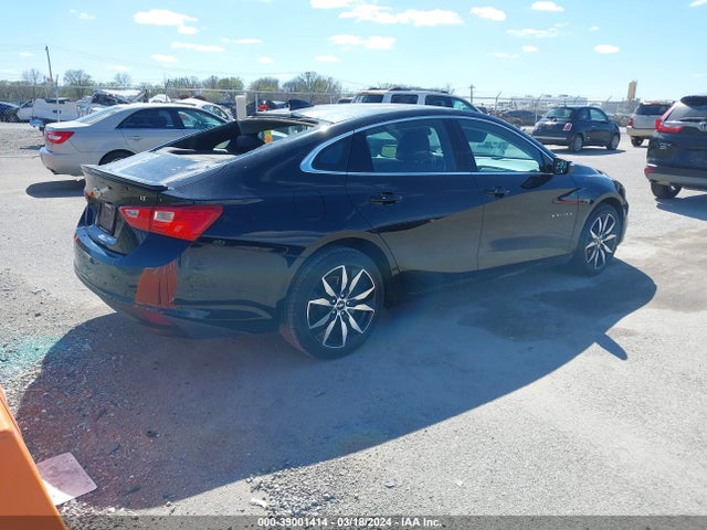Chevrolet MALIBU LT 2018 1G1ZD5STXJF119360 Image 4