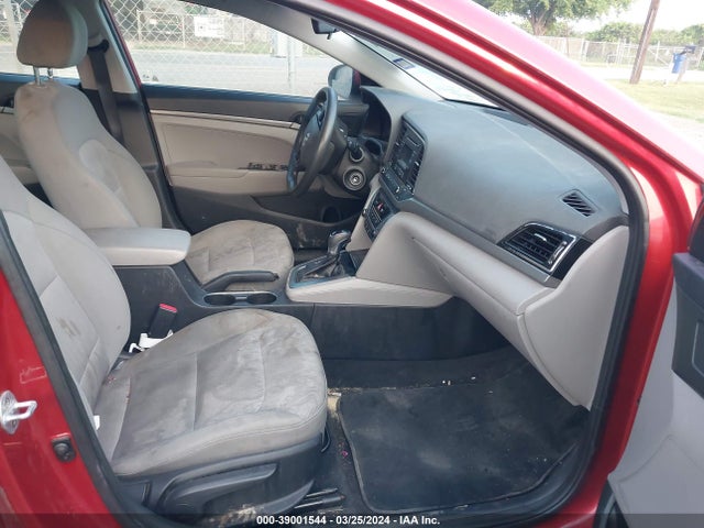 Hyundai ELANTRA SE 2017 5NPD74LF9HH101301 Image 5