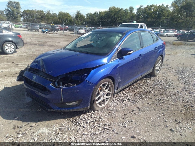 Ford Focus 2015 1FADP3F27FL333607 Image 2