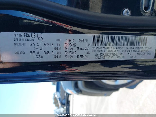 3C4NJCBB2JT461790 Jeep Compass Latitude Fwd