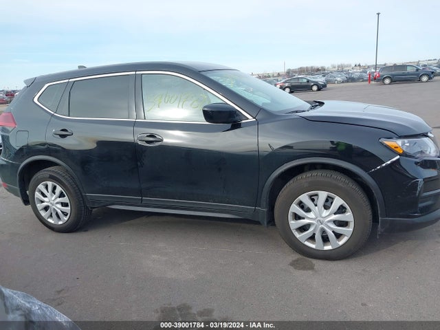 Nissan ROGUE S 2018 5N1AT2MV5JC822821 Image 14
