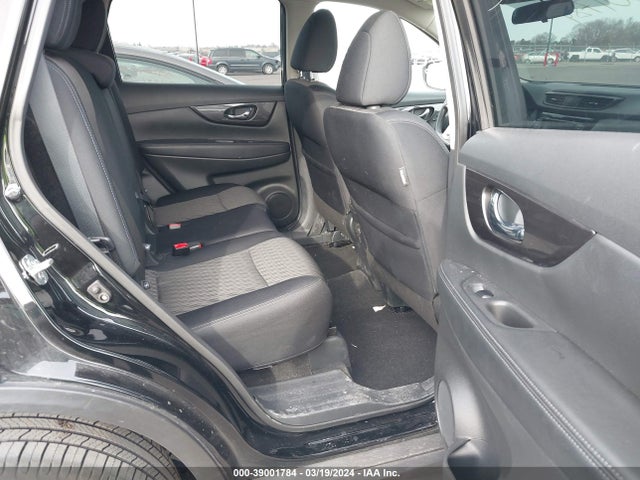 Nissan ROGUE S 2018 5N1AT2MV5JC822821 Image 8