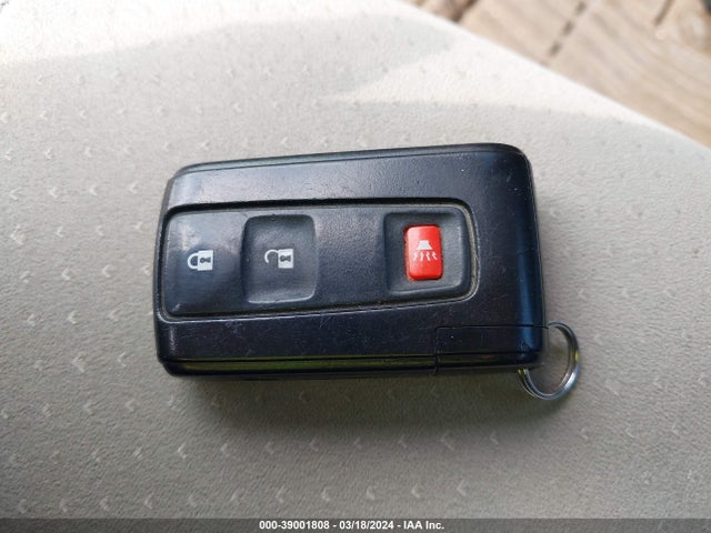 2008 Toyota Prius მანქანა იყიდება აუქციონზე, vin: JTDKB20U883439622, აუქციონის ნომერი: 39001808