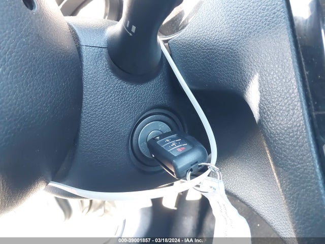 Nissan ROGUE S 2016 KNMAT2MT3GP672695 Image 11