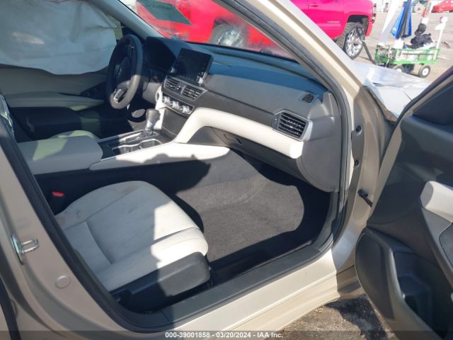 1HGCV1F19KA130278 Honda ACCORD LX
