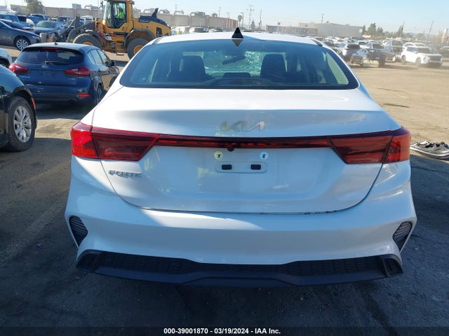 KIA Forte Lxs 2023 3KPF24AD4PE605637 Image 17