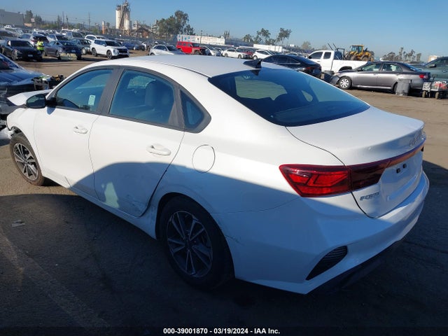 KIA Forte Lxs 2023 3KPF24AD4PE605637 Image 3