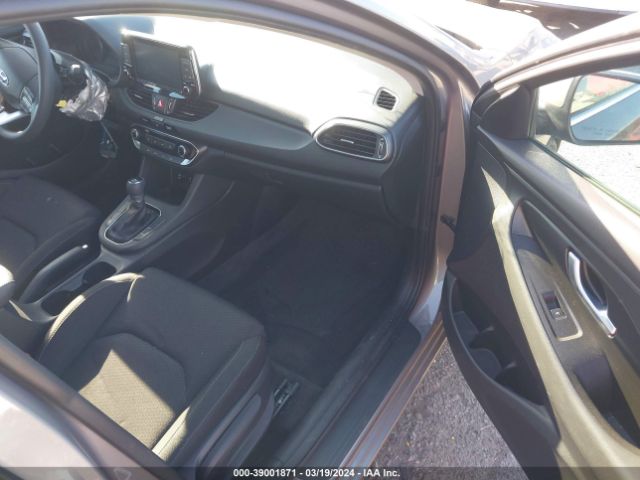 KMHH35LE6LU136804 Hyundai ELANTRA GT