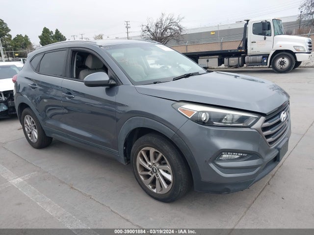 Hyundai TUCSON SE 2016 KM8J33A49GU176638 Image 1