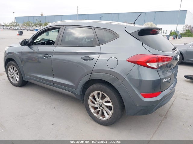 Hyundai TUCSON SE 2016 KM8J33A49GU176638 Image 3