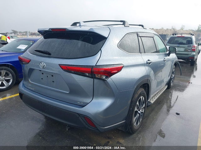 Toyota Highlander Xle 2021 5TDGZRAH3MS066042 Image 4