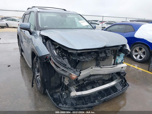 Toyota Highlander Xle 2021 5TDGZRAH3MS066042 Image 6