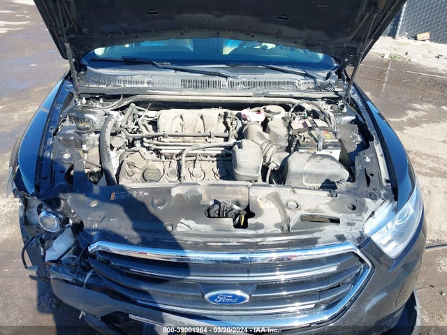 Ford Taurus Limited 2015 1FAHP2F80FG159971 Image 10