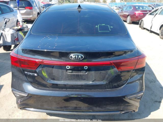 3KPF24AD1LE175012 KIA Forte Lxs