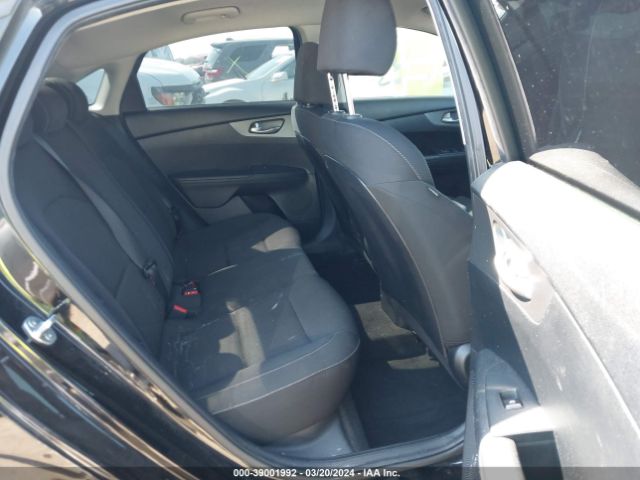 3KPF24AD1LE175012 KIA Forte Lxs