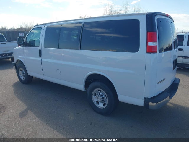 Chevrolet Express 2500 Ls 2019 1GAWGEFG2K1183477 Image 3