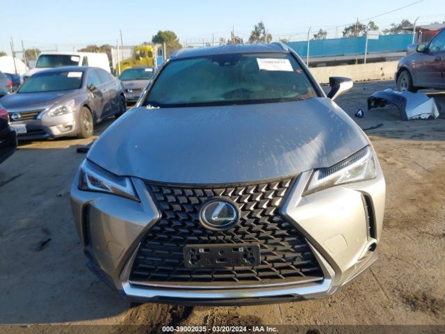 JTHX3JBH5N2052507 Lexus UX 200