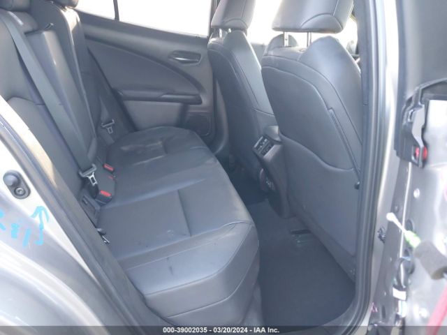 JTHX3JBH5N2052507 Lexus UX 200