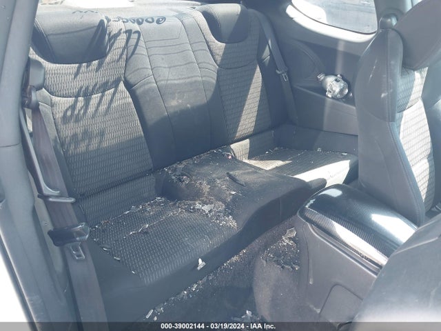 Hyundai Genesis 3.8 Base 2016 KMHHT6KJ3GU134616 Image 8