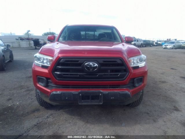 5TFAX5GN6KX143530 Toyota Tacoma Sr