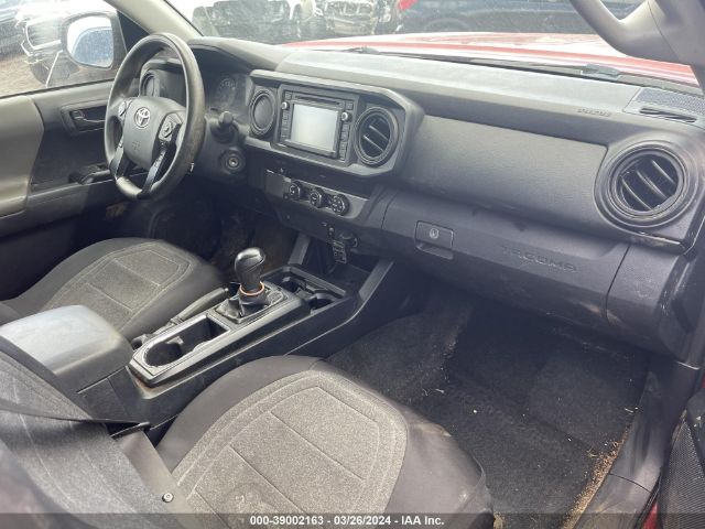 5TFAX5GN6KX143530 Toyota Tacoma Sr