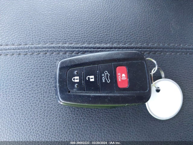 Toyota Rav4 Xle Premium 2019 2T3C1RFV7KW042732 Image 11