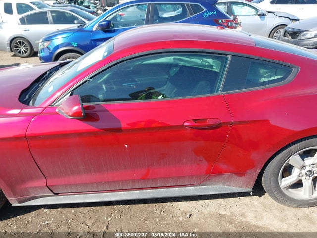 Ford Mustang Ecoboost 2019 1FA6P8TH0K5108832 Image 14