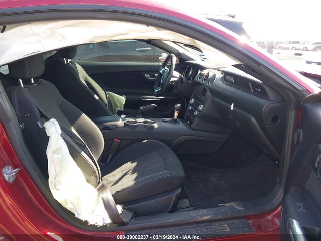 Ford Mustang Ecoboost 2019 1FA6P8TH0K5108832 Image 5