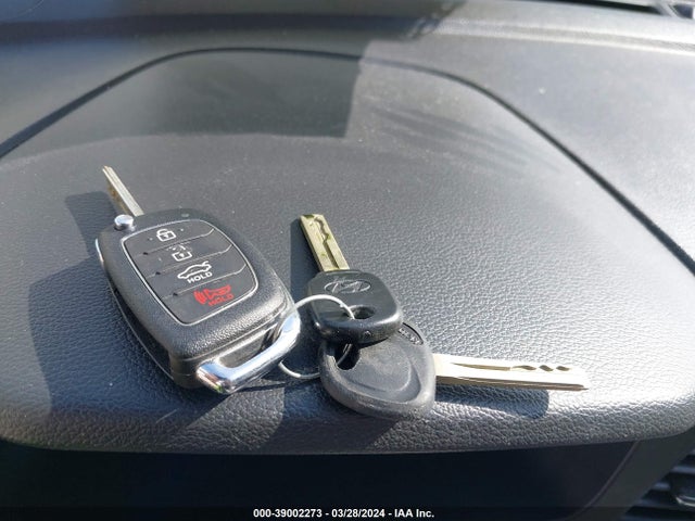 Hyundai Sonata 2016 5NPE24AF6GH410034 Image 11
