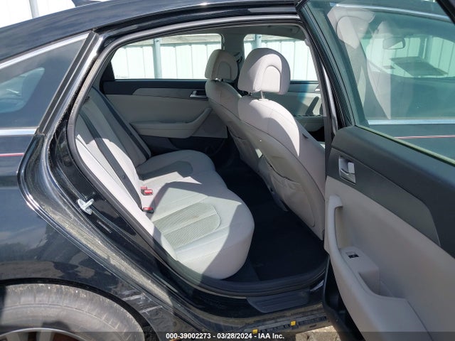 Hyundai Sonata 2016 5NPE24AF6GH410034 Image 8
