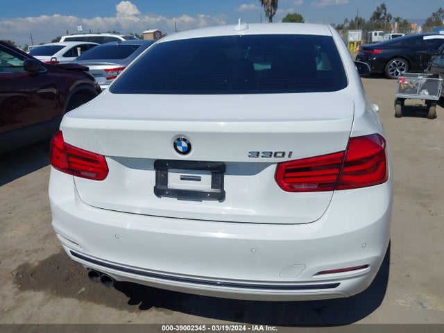 BMW 330I 2017 WBA8B9G31HNU53444 Image 16