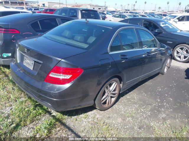 WDDGF4HB2EA961636 Mercedes-Benz C 250 Luxury/sport