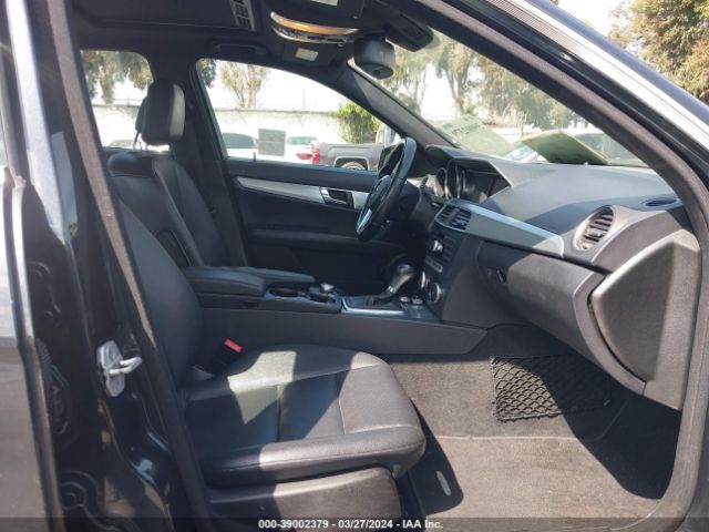 WDDGF4HB2EA961636 Mercedes-Benz C 250 Luxury/sport