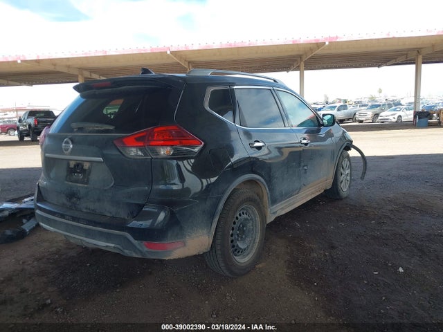 Nissan ROGUE S 2017 KNMAT2MT4HP583218 Image 4