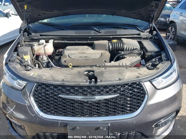 2C4RC1BG8NR117935 Chrysler Pacifica Touring L