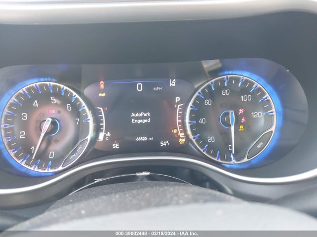 2C4RC1BG8NR117935 Chrysler Pacifica Touring L