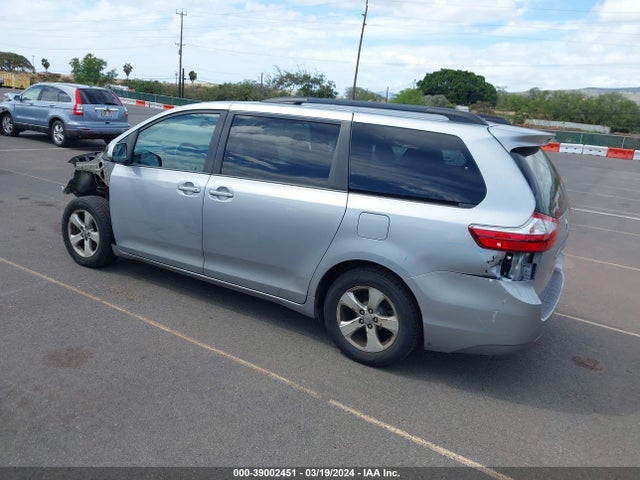 Toyota Sienna Le 8 Passenger 2016 5TDKK3DC9GS691965 Image 3